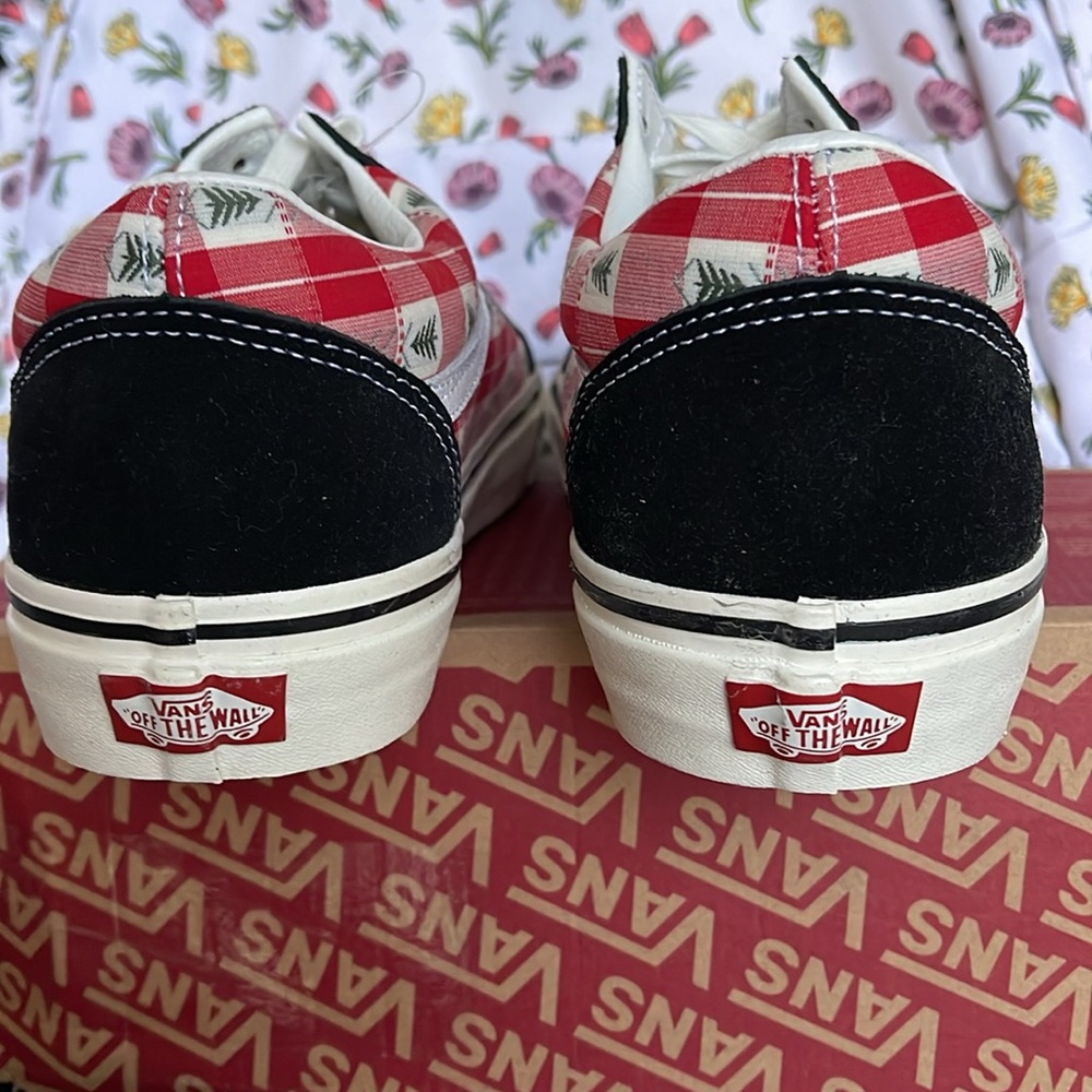 Vans Men’s Old Skool 36 D
Anaheim Factory 0g Plaid
VN0A4BW3RED
Sneakers - Picture 14 of 16